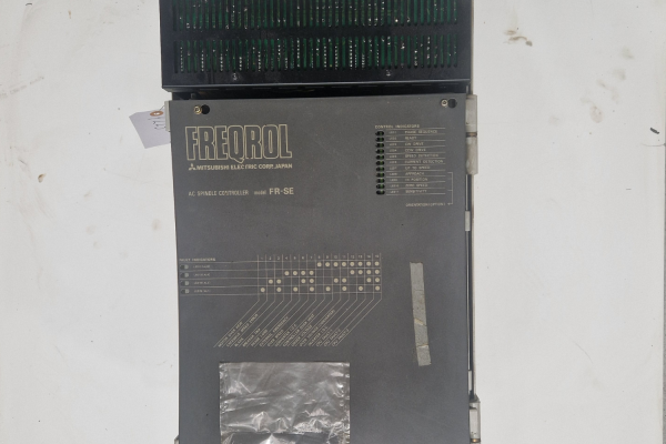 MITSUBISHI FREQROL FR SE 2 5.5K F C AC Spindle Controller