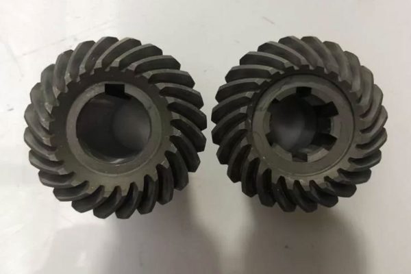 Millhead bevelled gears matched pair A347-15866-3