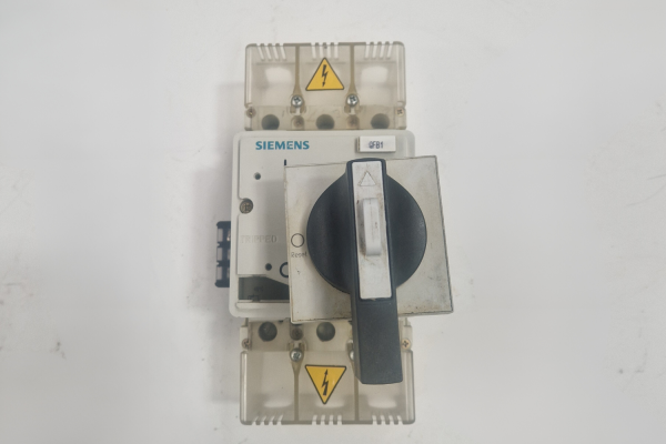 Siemens Main Breaker Switch
