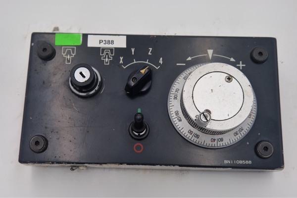 Mazak Control Panel BN110B588