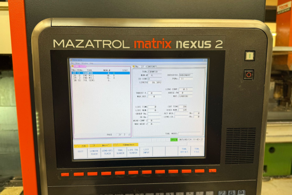 Mazak Vertical Center Smart 530C (2014)