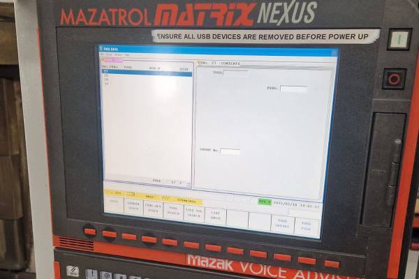 Mazak Vertical Centre Nexus 510C-II (2008)