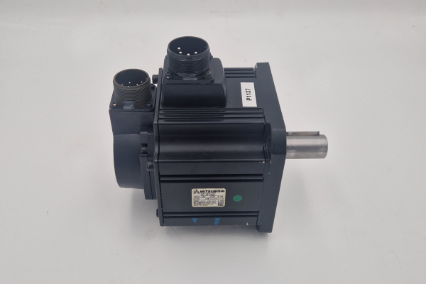 Mitsubishi AC Servo Motor HC-SF102K inc Encoder