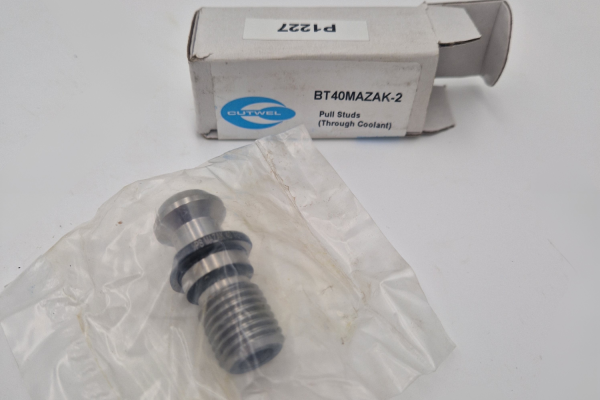 BT40 MAZAK-2 Pull Studs (Through coolant)