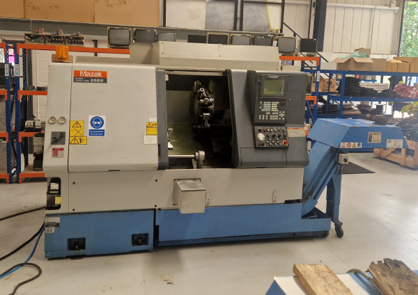 Mazak Super Quickturn 200M (1999).