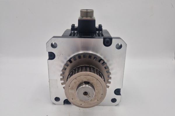 Mazak Mitsubishi HF-SP2024JKW04 Servo Motor inc Encoder.