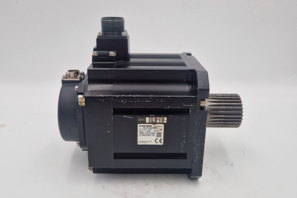 Mazak Mitsubishi HF-SP1524JKW04 Servo Motor inc Encoder.