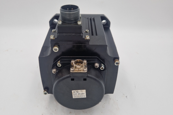 Mazak Mitsubishi HF-SP1524JKW04 Servo Motor inc Encoder.