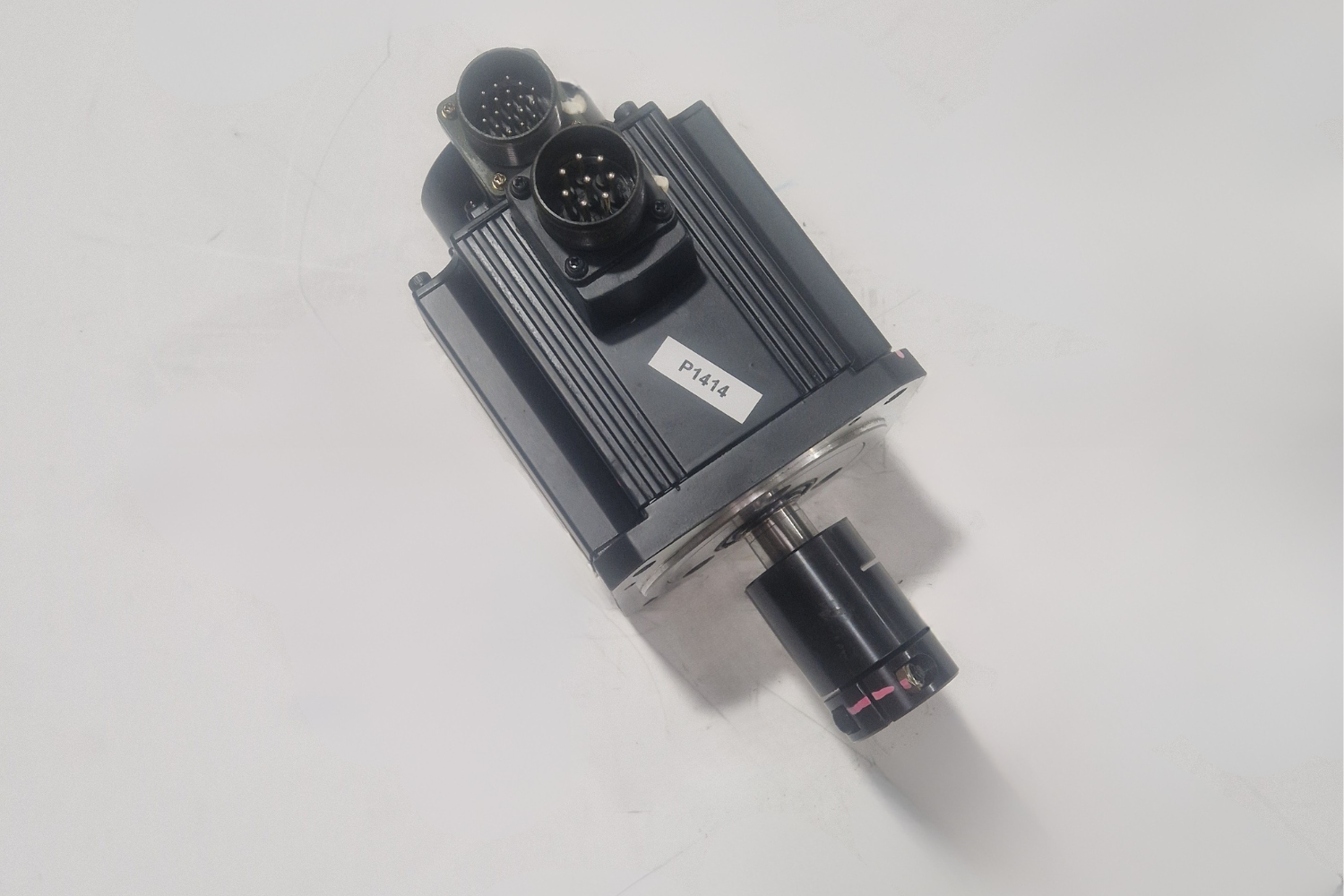 Mazak Mitsubishi AC Servo Motor HC153S-SZ.